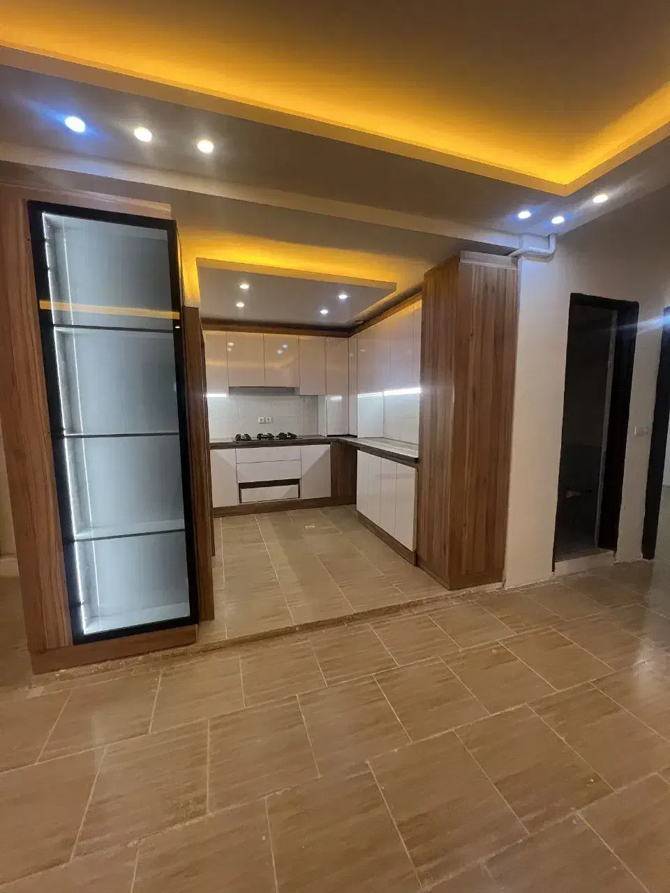 دو خواب فول امکانات با پارکینگ کلید نخورده|فروش آپارتمان|هشتگرد, فاز ۷ مهستان|دیوار