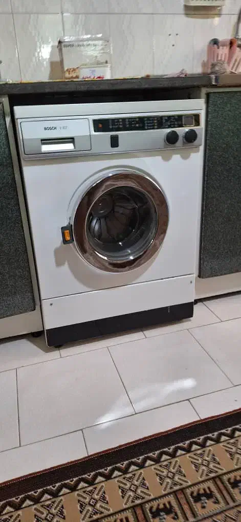 لباس شویی ۵کیلویی بوش المانی|ماشین لباسشویی و خشککن لباس|اندیشه, اندیشه فاز ۳|دیوار