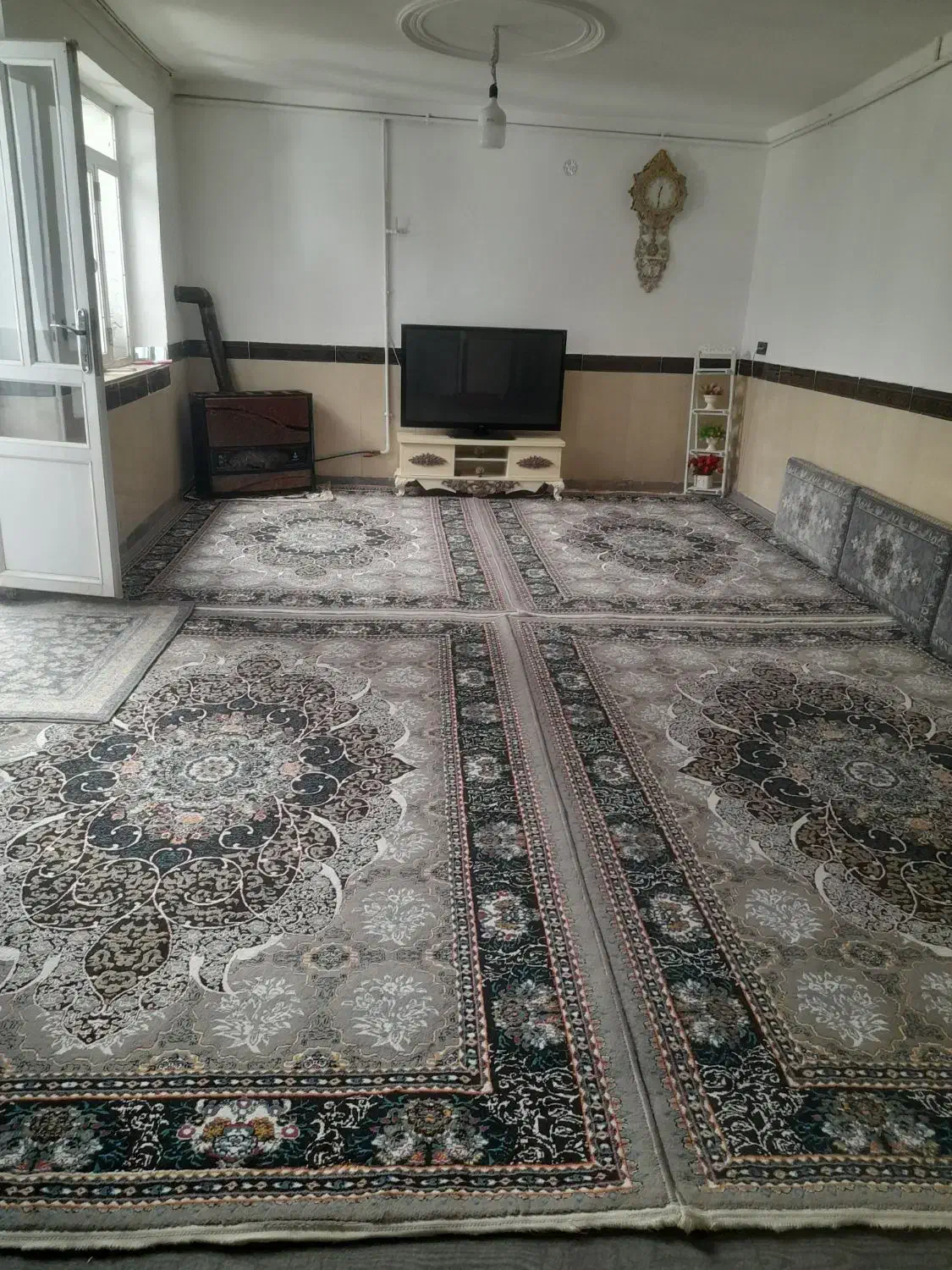 فرش  ۶متری ۴عدد جنس پلاستیک|فرش|همدان, |دیوار