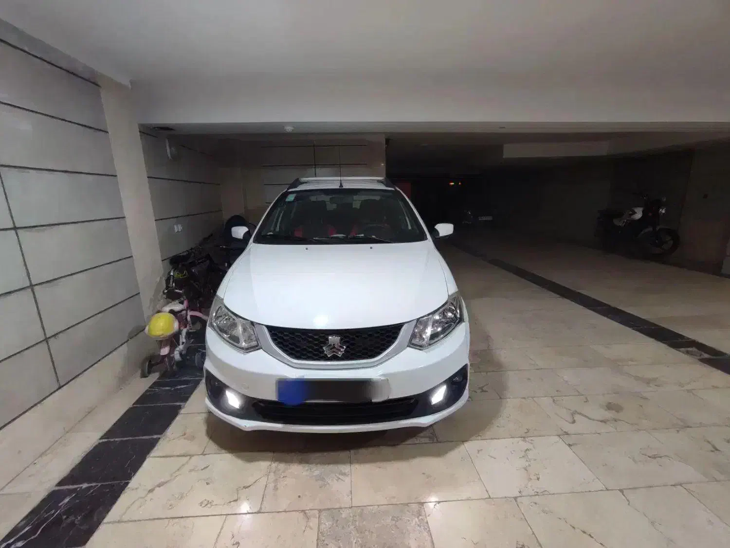 ساینا s مدل 1401|خودرو سواری و وانت|اصفهان, خرم|دیوار