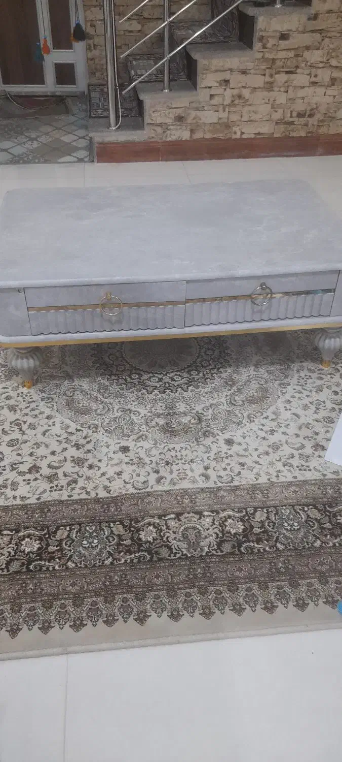 فروش میز تنها|مبلمان خانگی و میز عسلی|شیراز, شهرک فرزانگان|دیوار