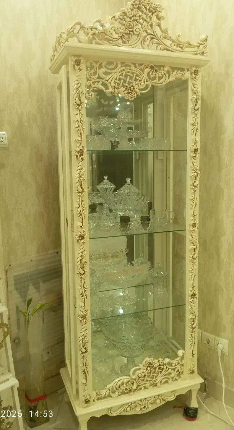 بوفه سالم|بوفه، ویترین، کنسول|پرند, فاز ۶|دیوار