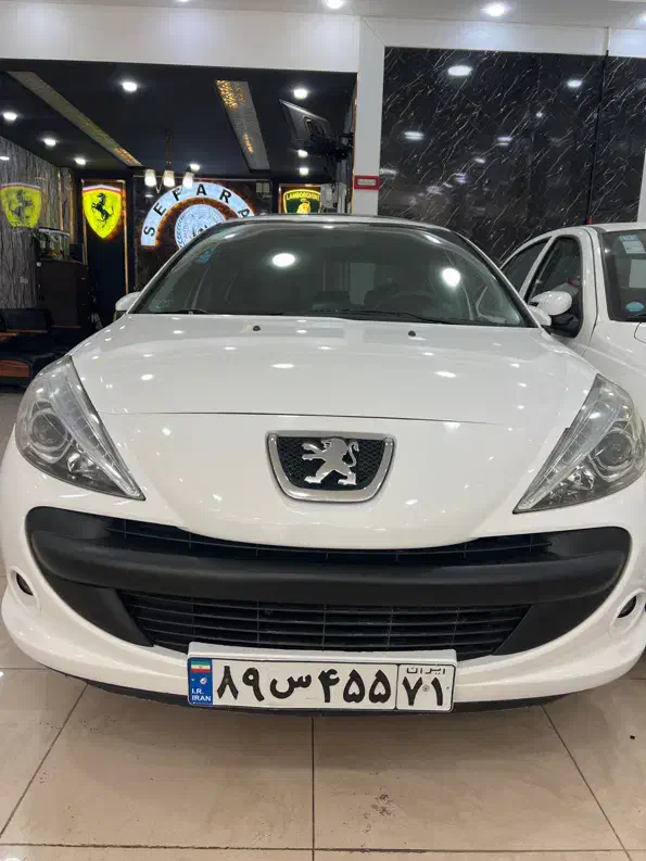 پژو ۲۰۷ پاناروما|خودرو سواری و وانت|شهرکرد, |دیوار