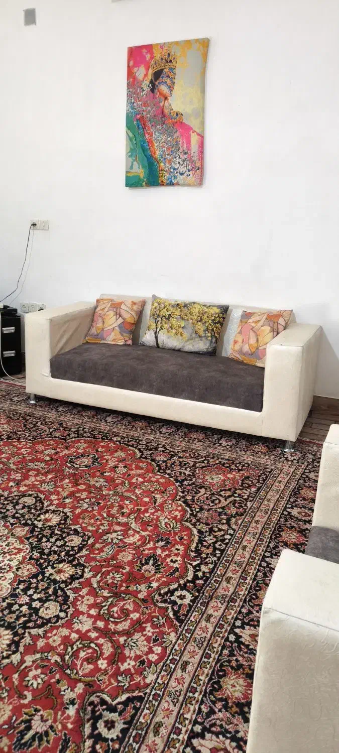 منزل مبله حیاط دار|اجارهٔ کوتاه‌مدت آپارتمان و سوئیت|شیراز, بازار|دیوار