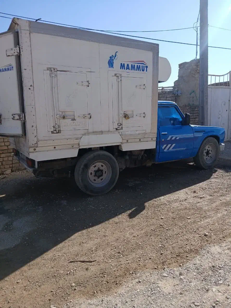 فروش نیسان یخچالدار|خودرو سواری و وانت|قوچان, |دیوار