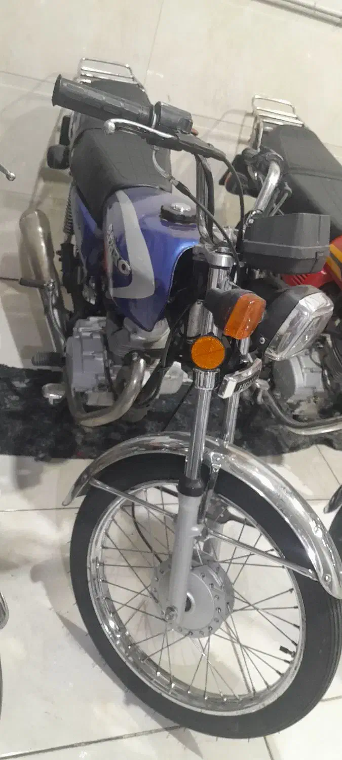 89 مدارک تکمیل|موتورسیکلت|قم, قلعه کامکار|دیوار