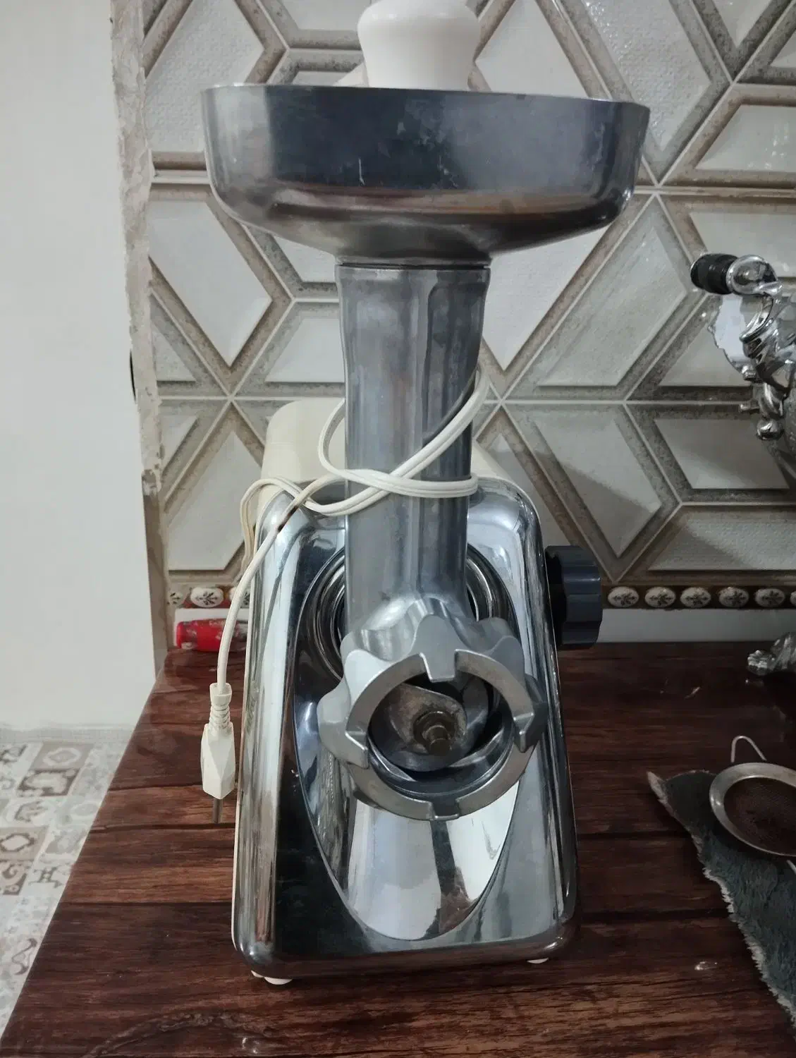 چرخ گوشت|سایر لوازم برقی|باقرشهر, |دیوار