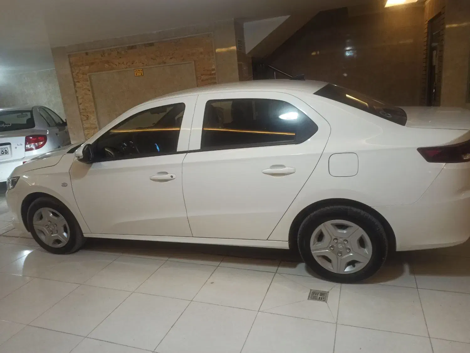 تارا V1p|خودرو سواری و وانت|خرم‌آباد, |دیوار