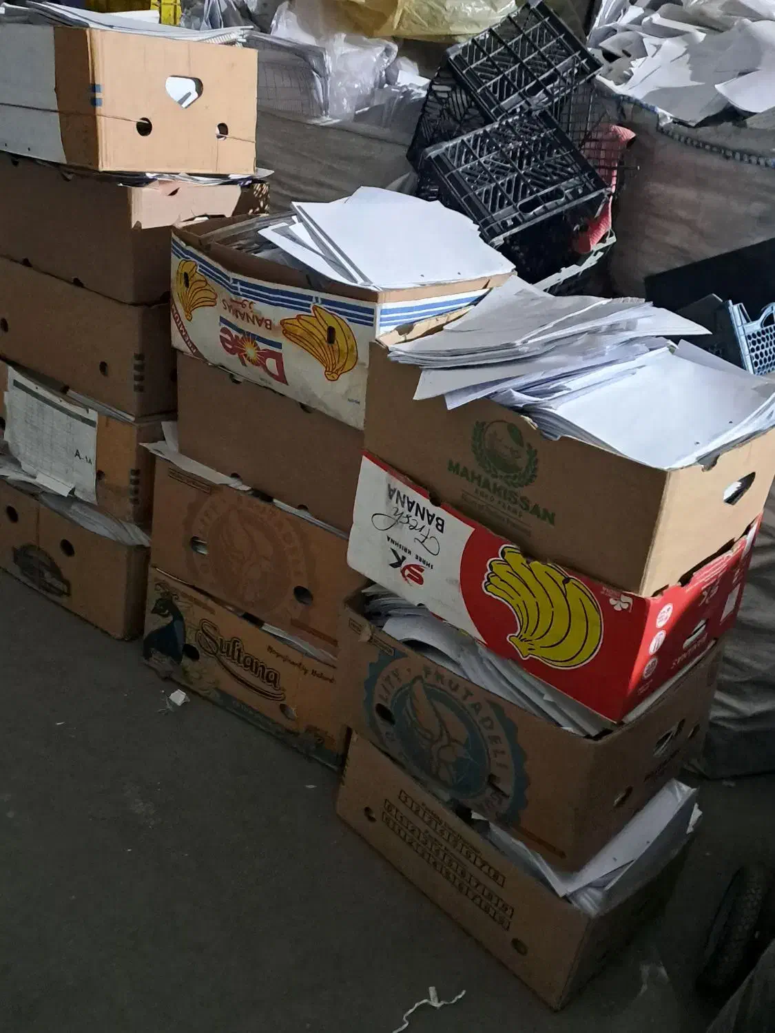 خریدو فروش انواع کتاب|عمده‌فروشی|کرج, شهرک بنفشه|دیوار