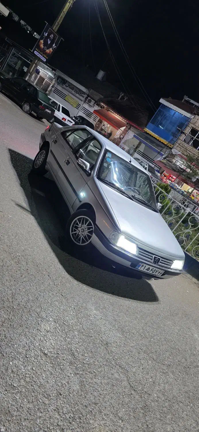 پژو۴۰۵|خودرو سواری و وانت|رشت, یخسازی|دیوار