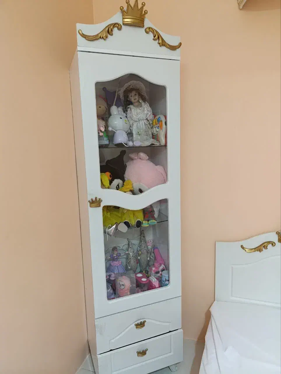 سرویس خواب|تخت و سرویس خواب|مشهد, چهارچشمه|دیوار