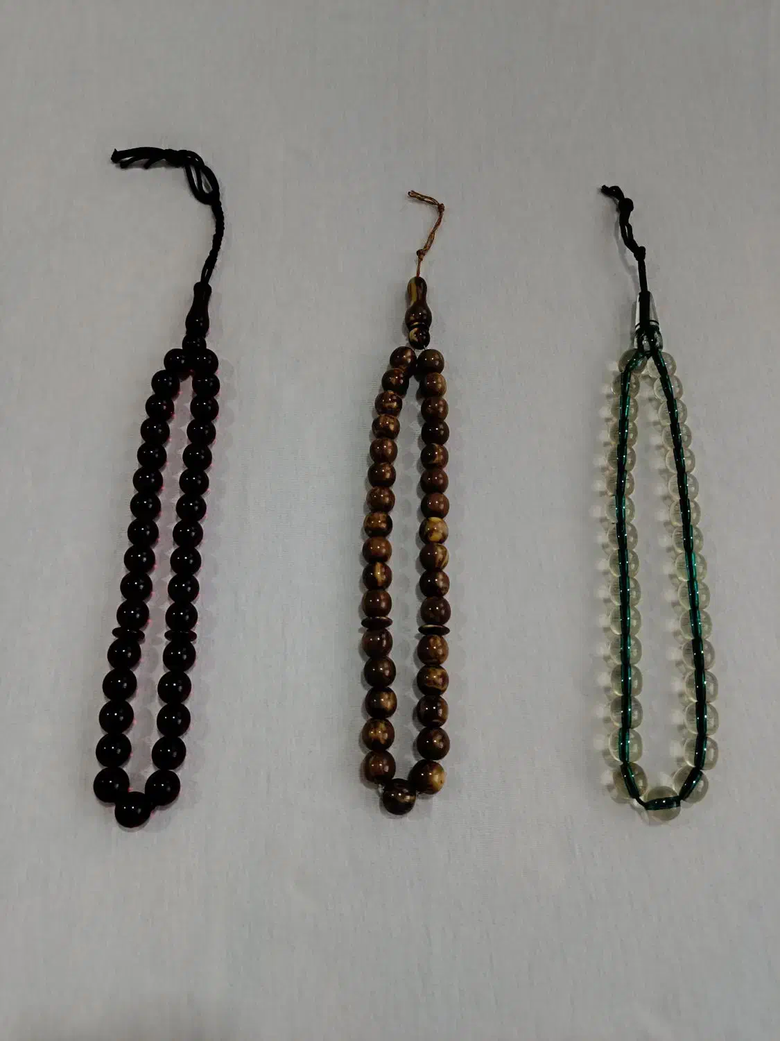 تسبیح عتیقه|کلکسیون اشیاء عتیقه|اردبیل, |دیوار