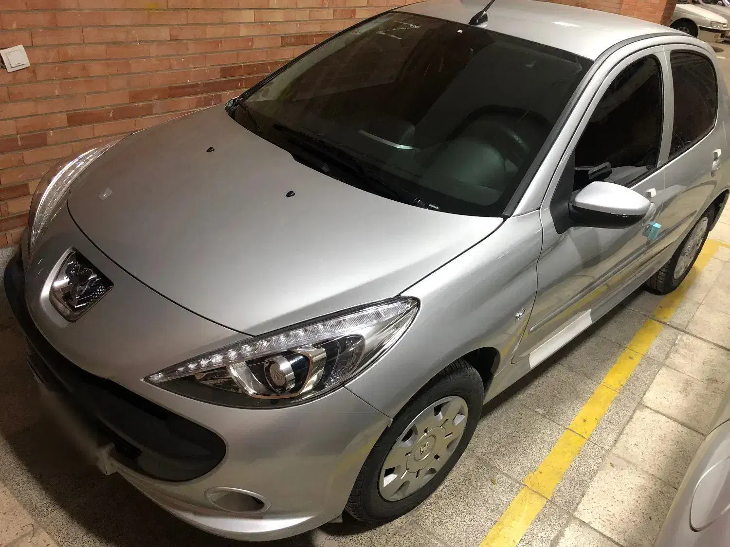 ۲۰۷ Tu3 1404|خودرو سواری و وانت|اصفهان, فرح آباد|دیوار