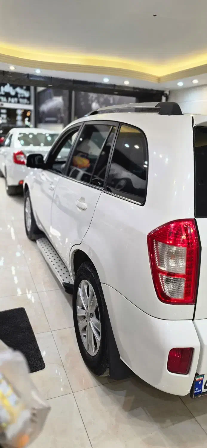 ام وی ام ایکس۳۳ نیو اتومات، مدل ۹۴، بدنه آینه|خودرو سواری و وانت|یزد, |دیوار