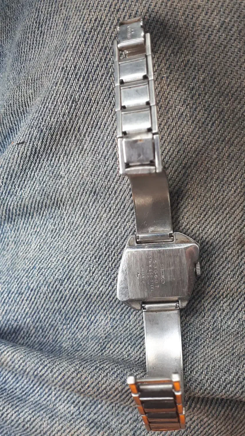 ساعت سیکو|ساعت|اردبیل, |دیوار