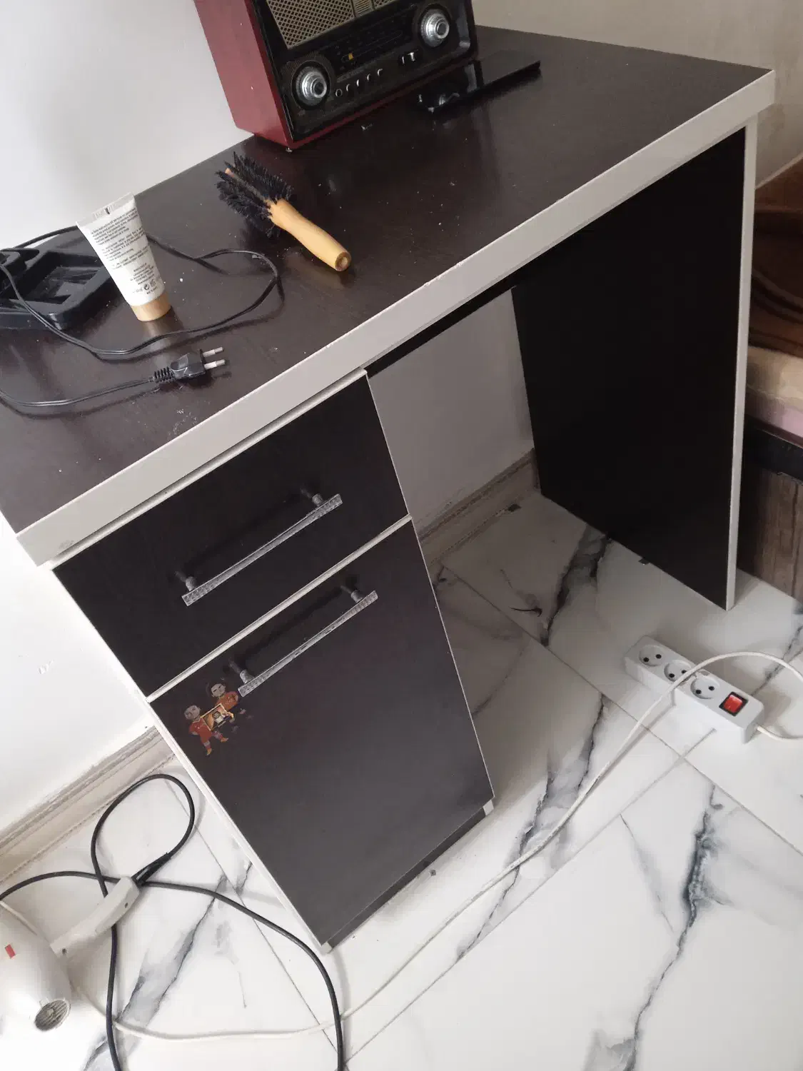 میزتحریر|میز تحریر و کامپیوتر|رشت, جهاد|دیوار