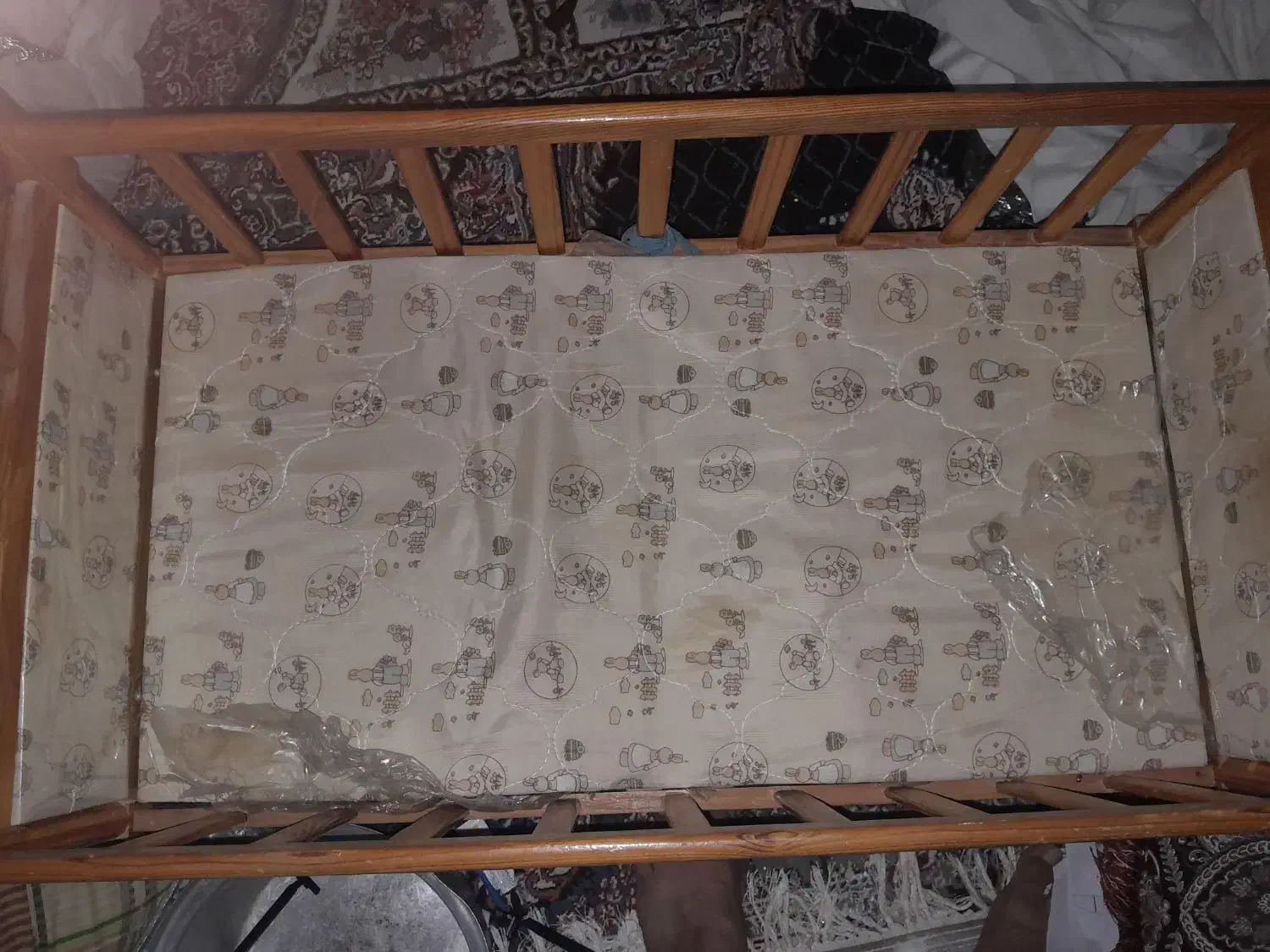 گهواره کودک دست دوم|تخت و سرویس خواب|بندر کنگان, |دیوار