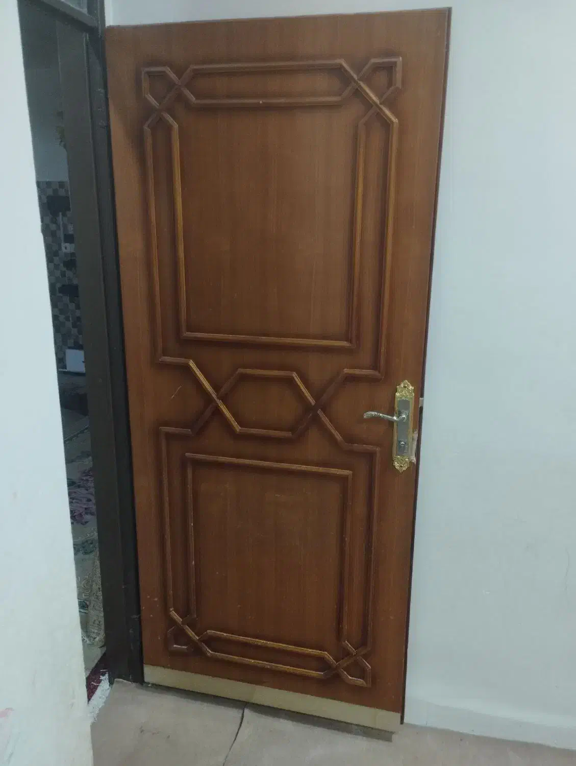 فروش سه عدد درب تخته ای سالم و تمیز|مصالح و تجهیزات ساختمان|اشکنان, |دیوار