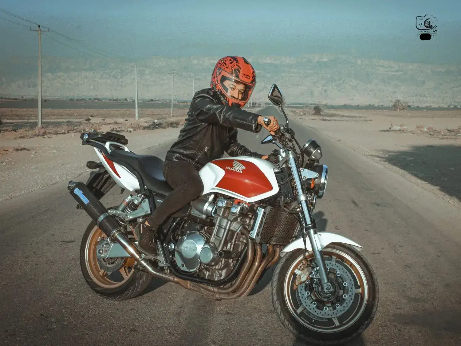 عکاس و فیلمبرداری حرفه ای و موبایل گرافی|خدمات پذیرایی، مراسم|بوشهر, |دیوار