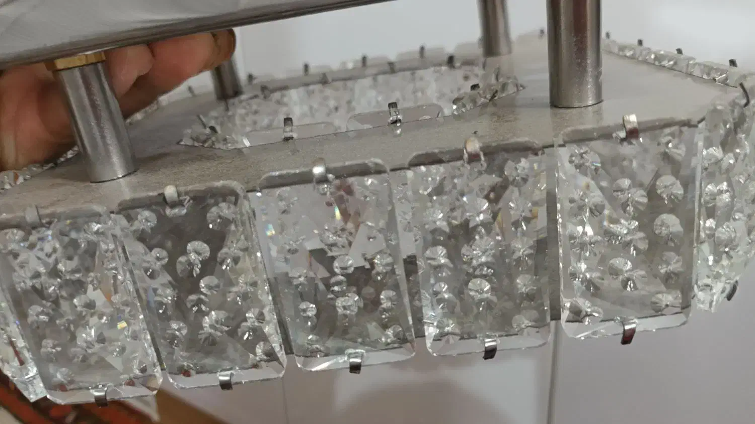 چراغ سقفی مدرن و جدید کریستالی|لوستر و چراغ آویز|تبریز, |دیوار