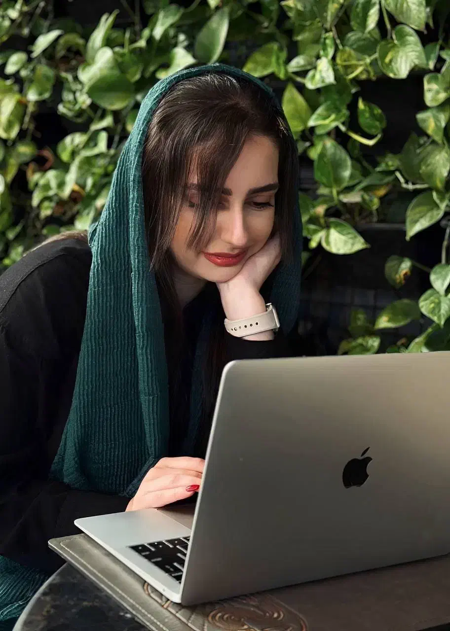 آنیتا حبیبی|استخدام بازاریابی و فروش|بانه, |دیوار