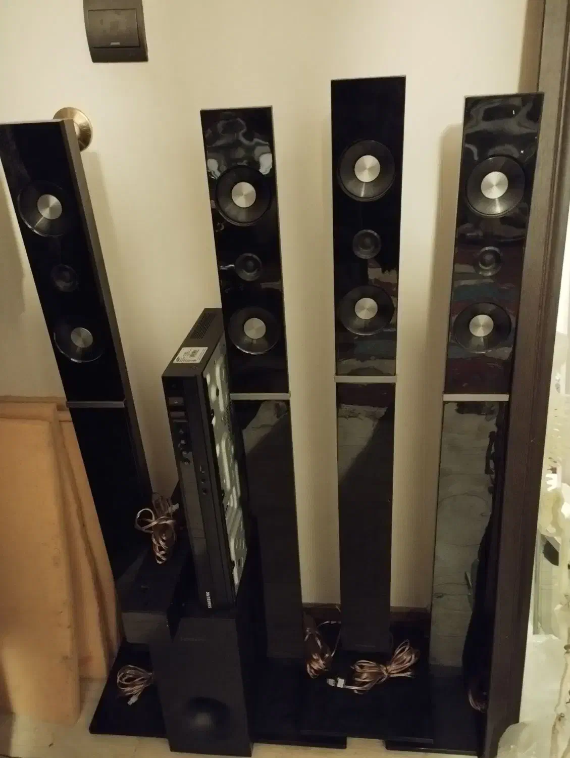 یک عدد دستگاه سینما خانگی سامسونگ|سیستم صوتی خانگی|شیراز, دکتر حسابی|دیوار