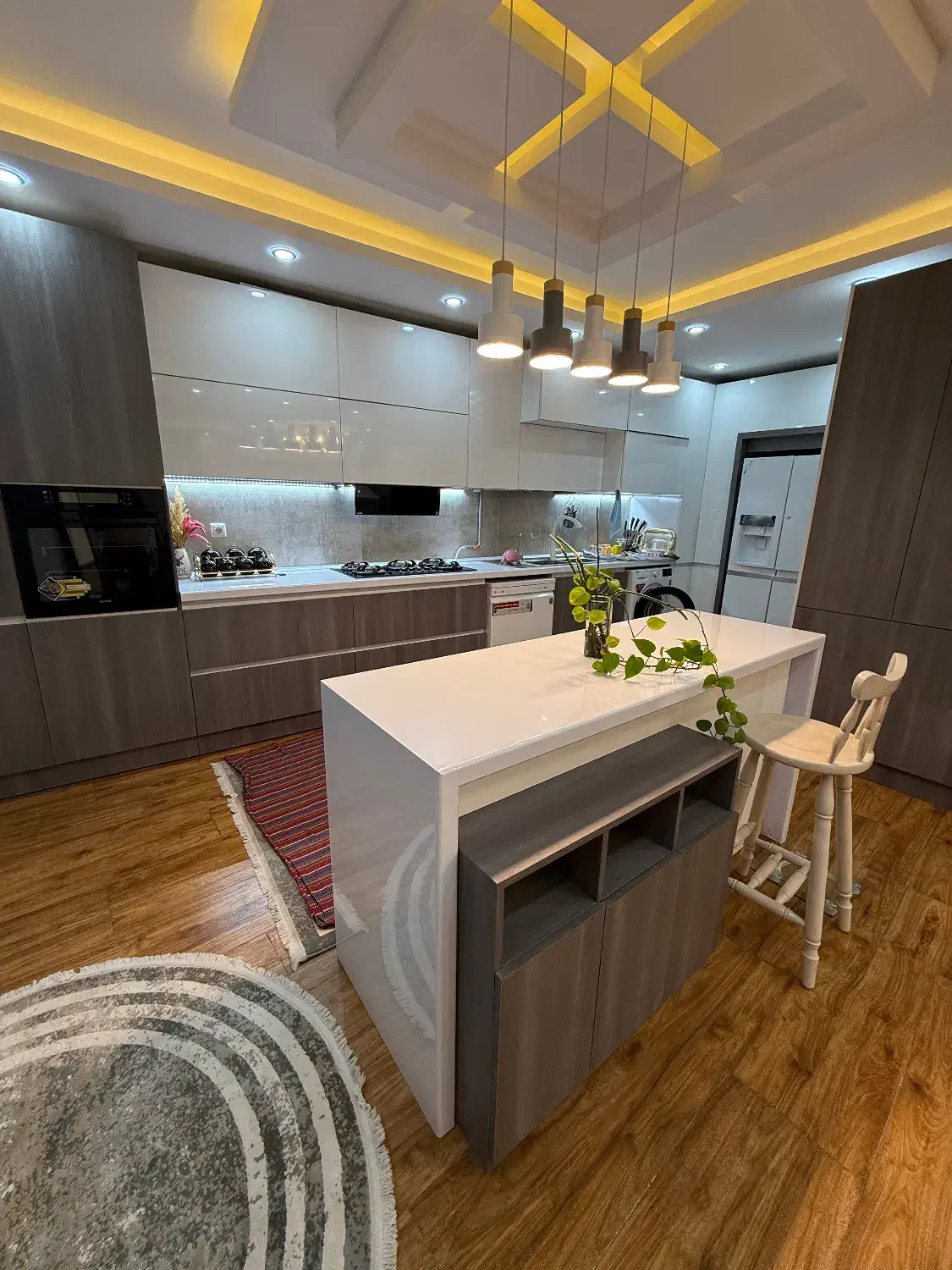 اجاره آپارتمان ۱۱۵ متری فول امکانات در بلوارسعدی|اجارهٔ آپارتمان|لنگرود, |دیوار