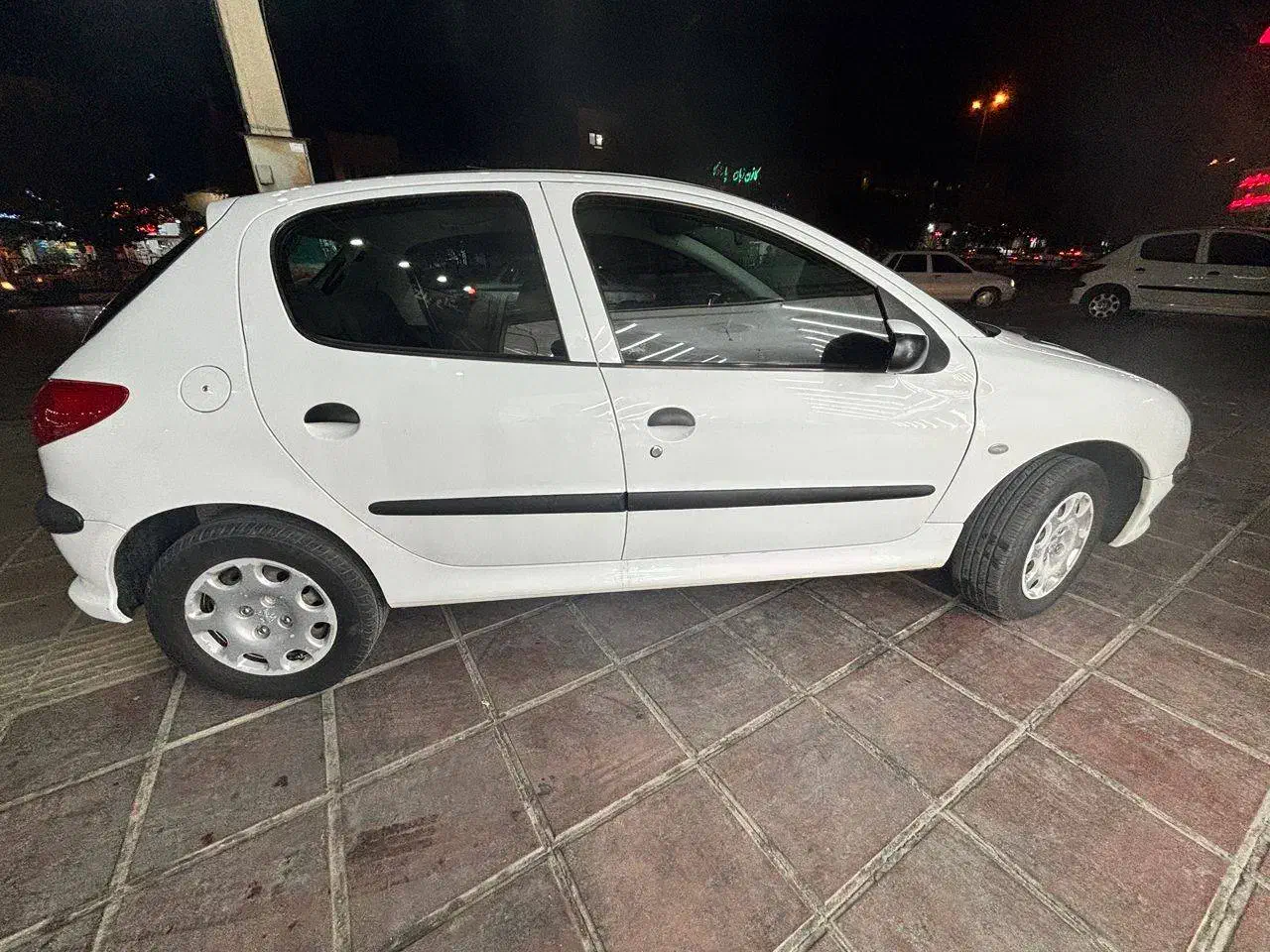 پژو206 تیپ 5 سفید مدل 96|خودرو سواری و وانت|یزد, |دیوار