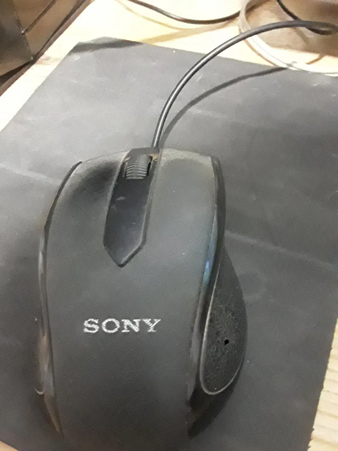 کامپیوتر|رایانه رومیزی|قائن, |دیوار