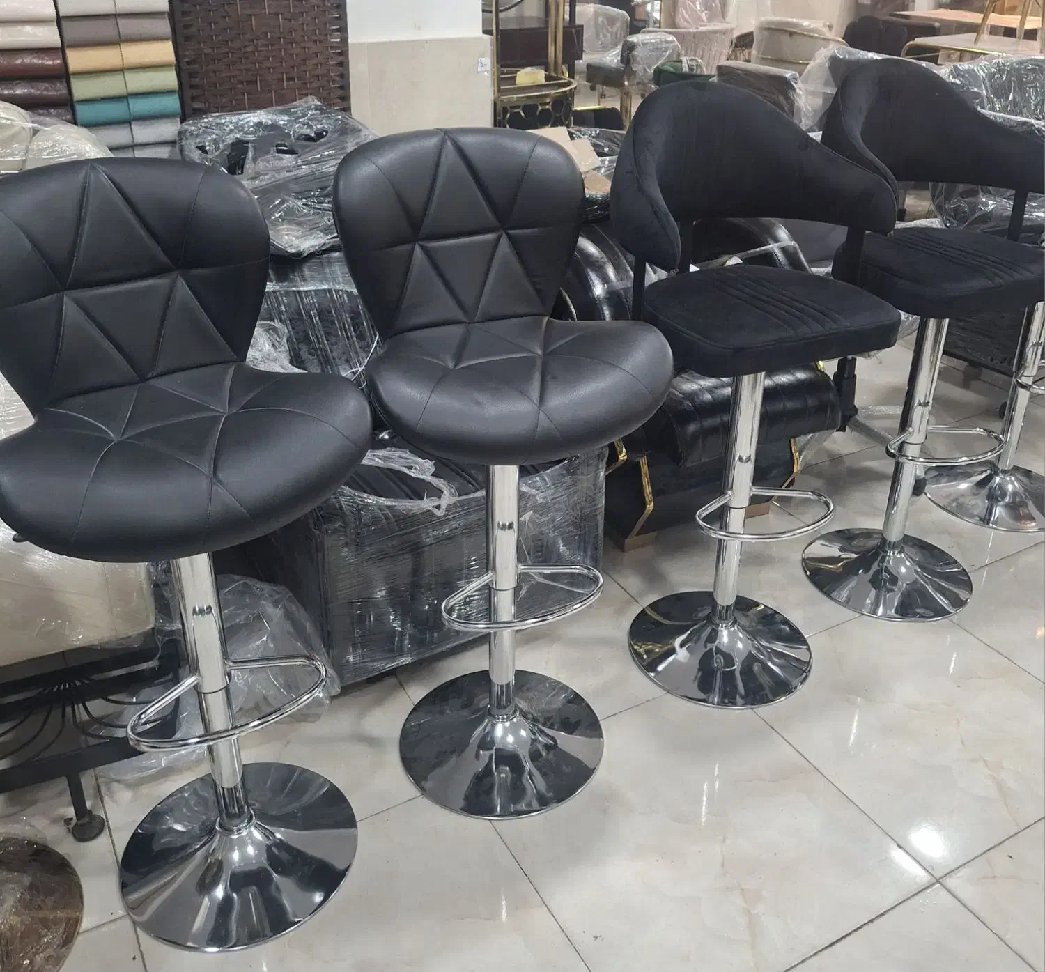 صندلی اپن جکدار|میز و صندلی غذاخوری|رشت, امین الضرب|دیوار