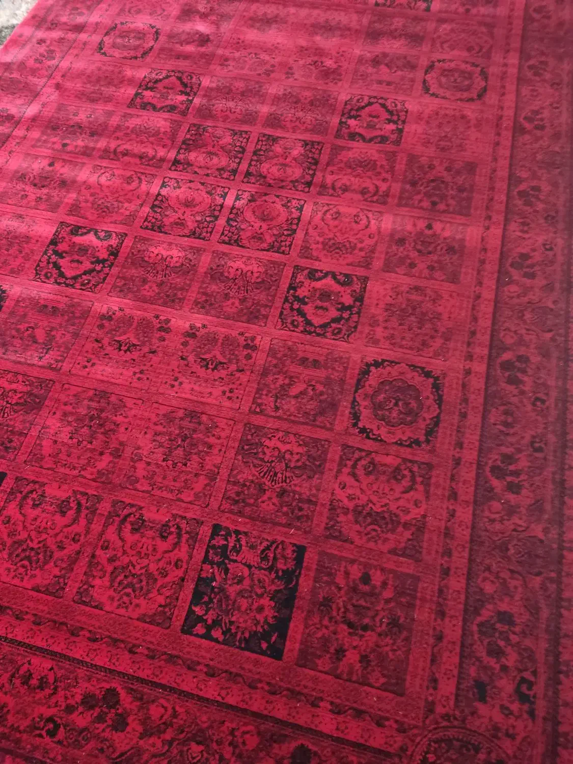 فرش۶ متری ۱۰۰۰ شانه طرح بلوچ قرمز استوک( تک و جفت)|فرش|اصفهان, برزان|دیوار