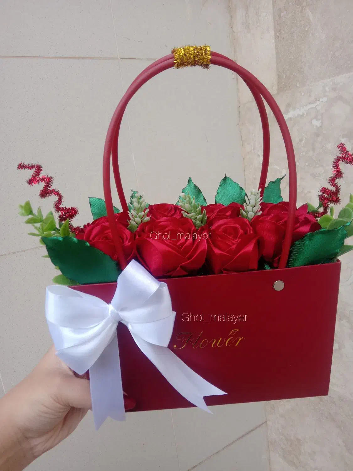 چند عدد باکس گل آماده ارسال|گل مصنوعی|ملایر, |دیوار