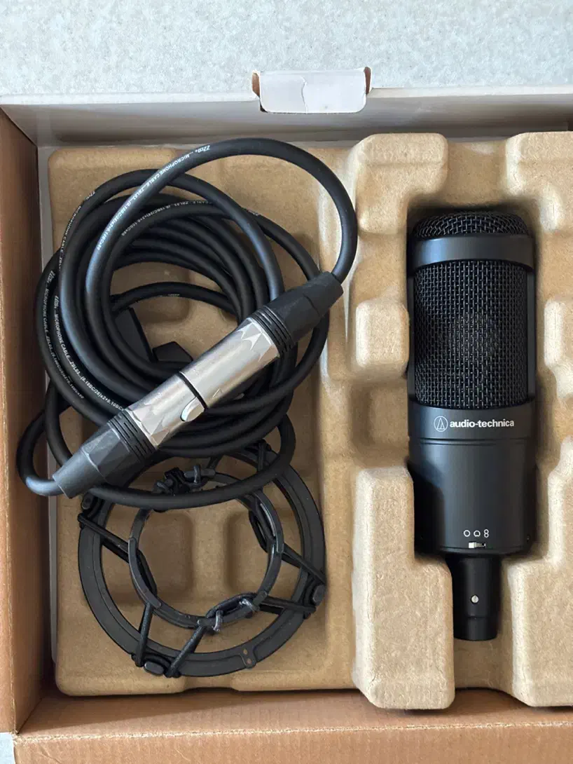 میکروفون Audio-Technica AT2050 مثل نو|صوتی و تصویری|تهران, پونک|دیوار