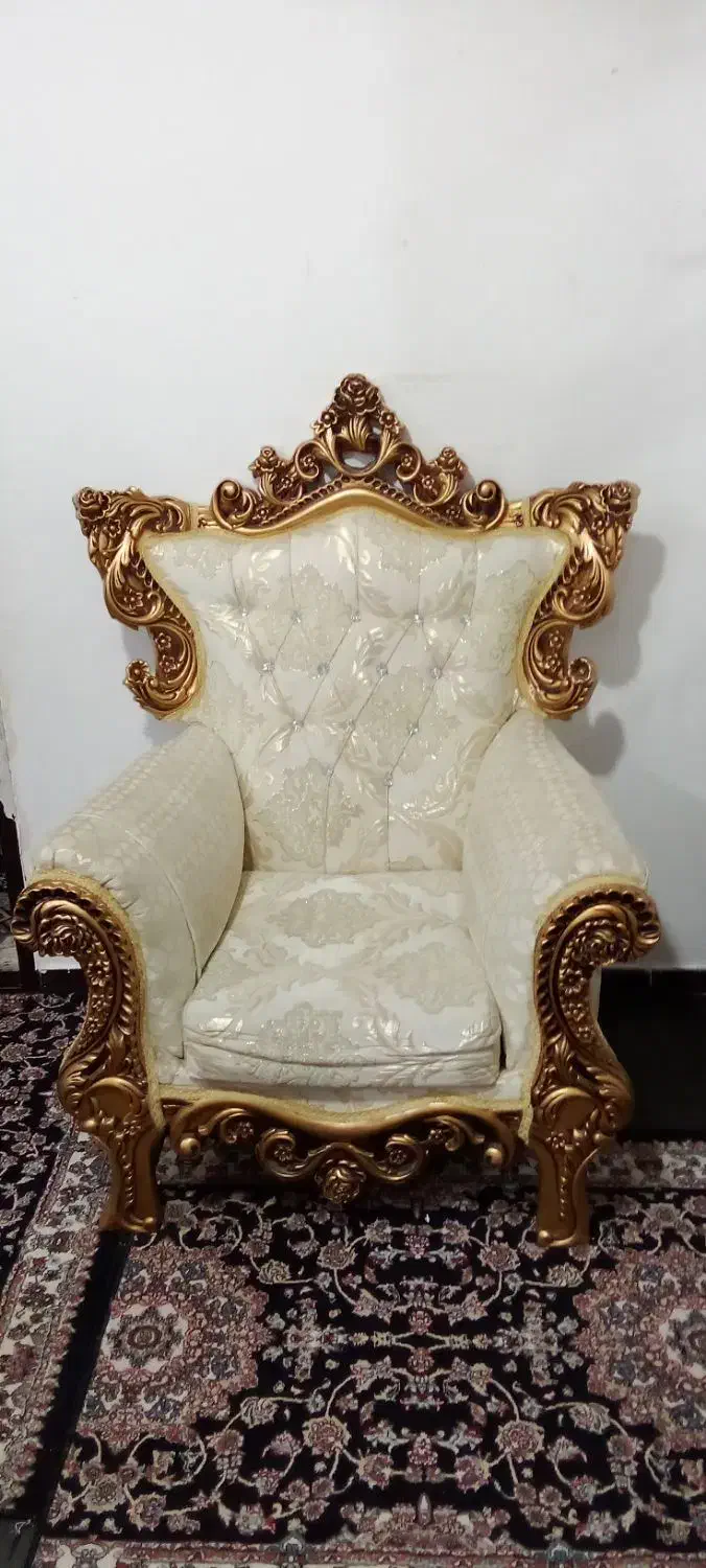 مبل سلطنتی 7نفره|مبلمان خانگی و میز عسلی|دورود, |دیوار