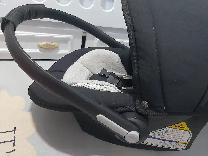 کریر نو|کالسکه و لوازم جانبی|ری, شهادت|دیوار