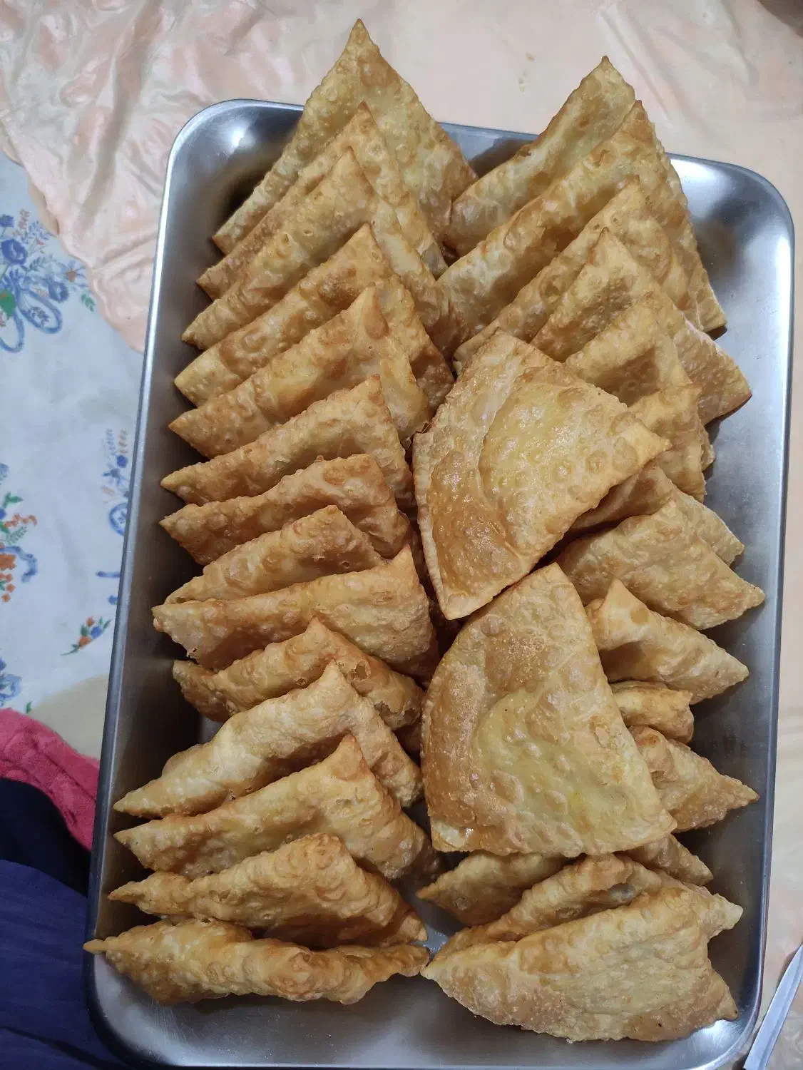 سمبوسه سیب زمینی. خانگی و پراته با تخمه مرغ|خوردنی و آشامیدنی|ایرانشهر, |دیوار