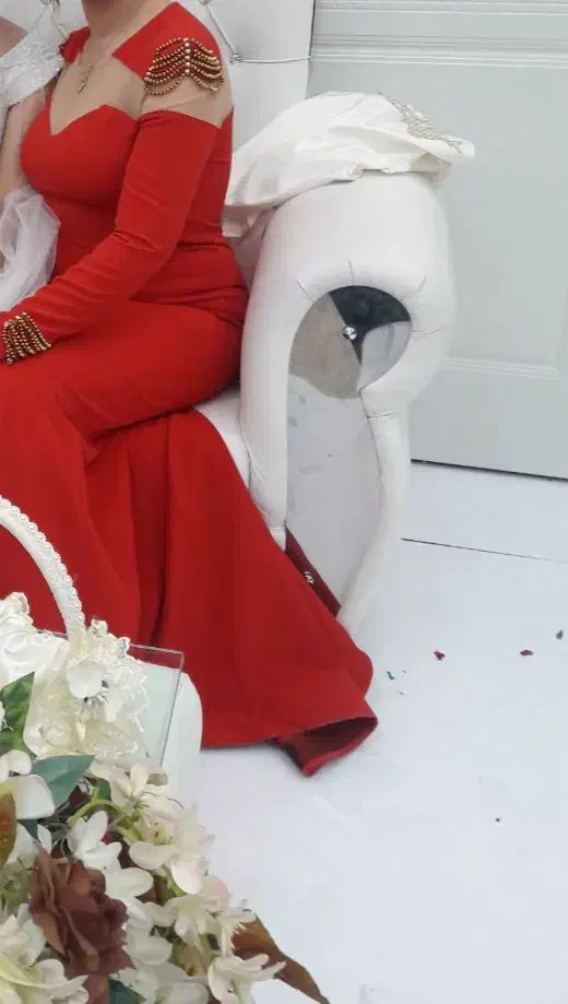 لباس مجلسی|لباس|اندیشه, اندیشه فاز ۳|دیوار