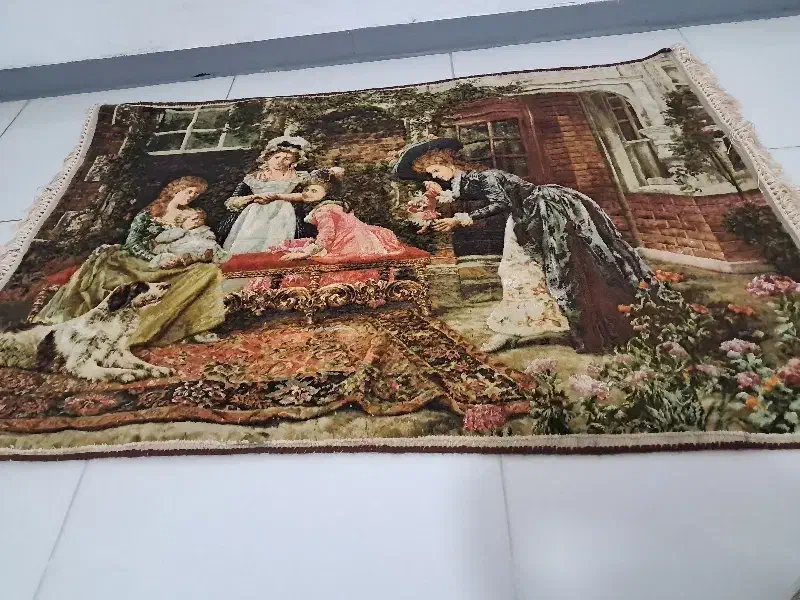 حیاط همسایه نفیس|تابلو فرش|لاهیجان, مهرگان|دیوار