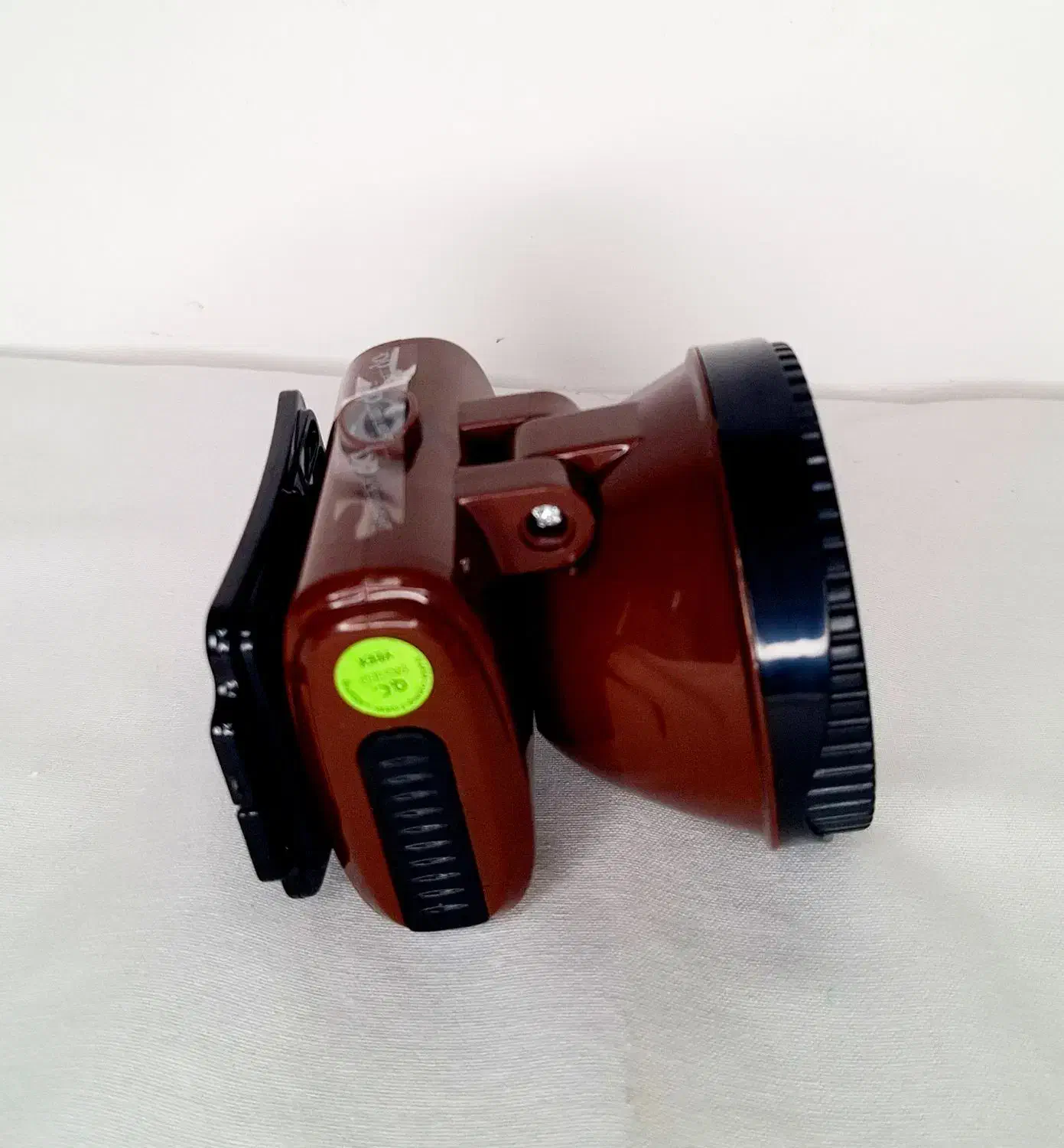 چراغ قوه پیشانی معروف DP7203|کوهنوردی و کمپینگ|چناران, |دیوار