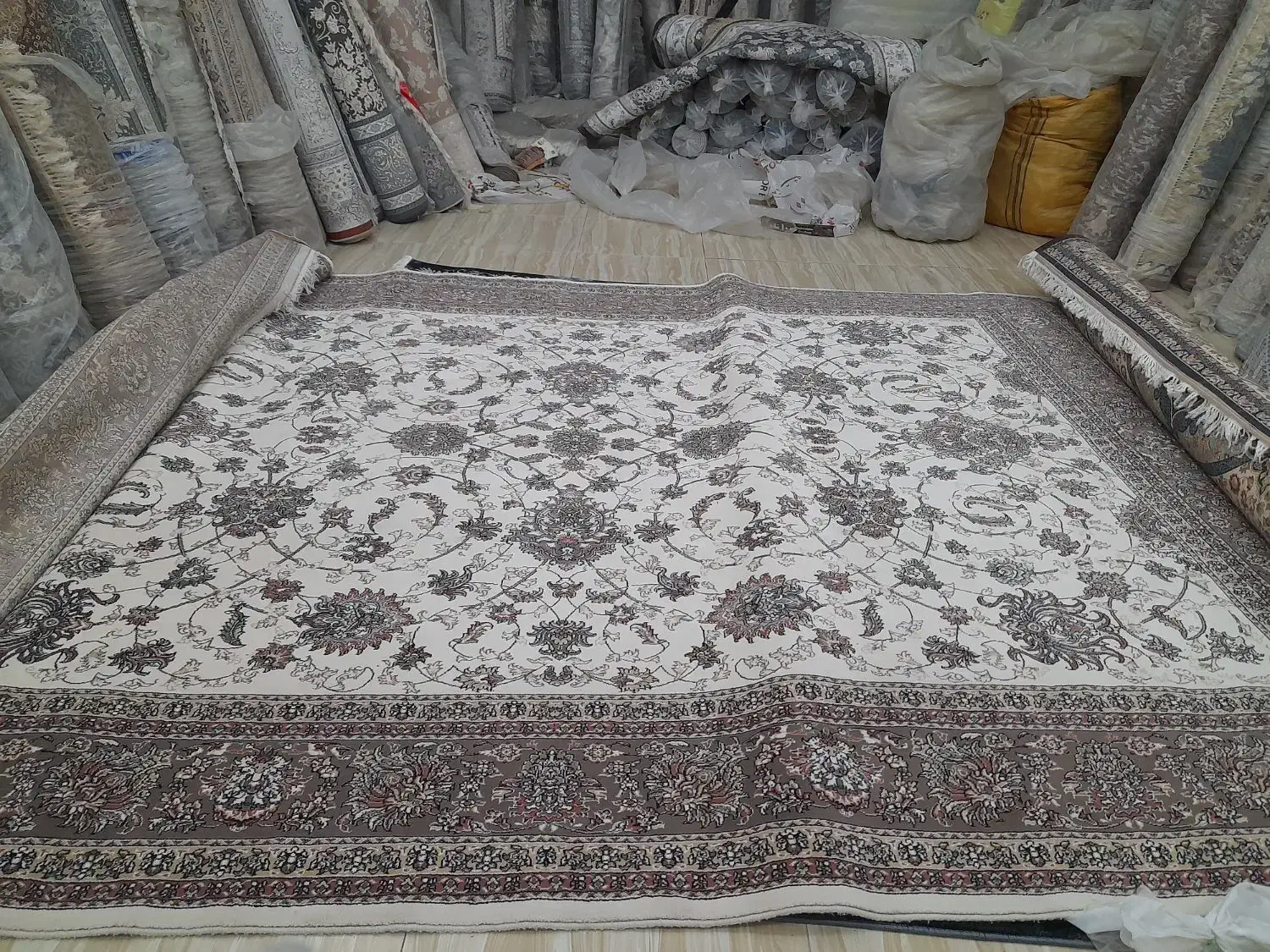 فرش 12متری|فرش|آشخانه, |دیوار