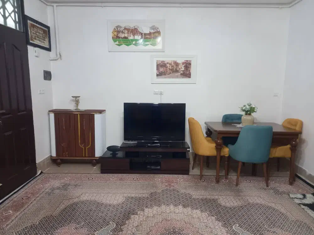 خانه بر خیابان نصرشرقی|فروش آپارتمان|دورود, |دیوار