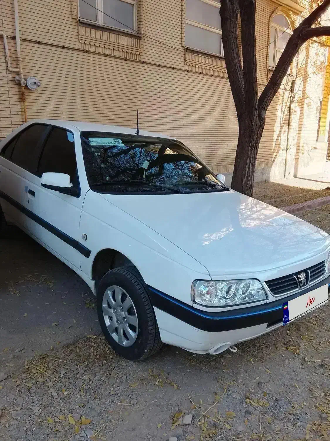 پژو ۴۰۵موتور tu5مدل ۱۳۹۳درحد|خودرو سواری و وانت|نیشابور, بنیاد شهید|دیوار