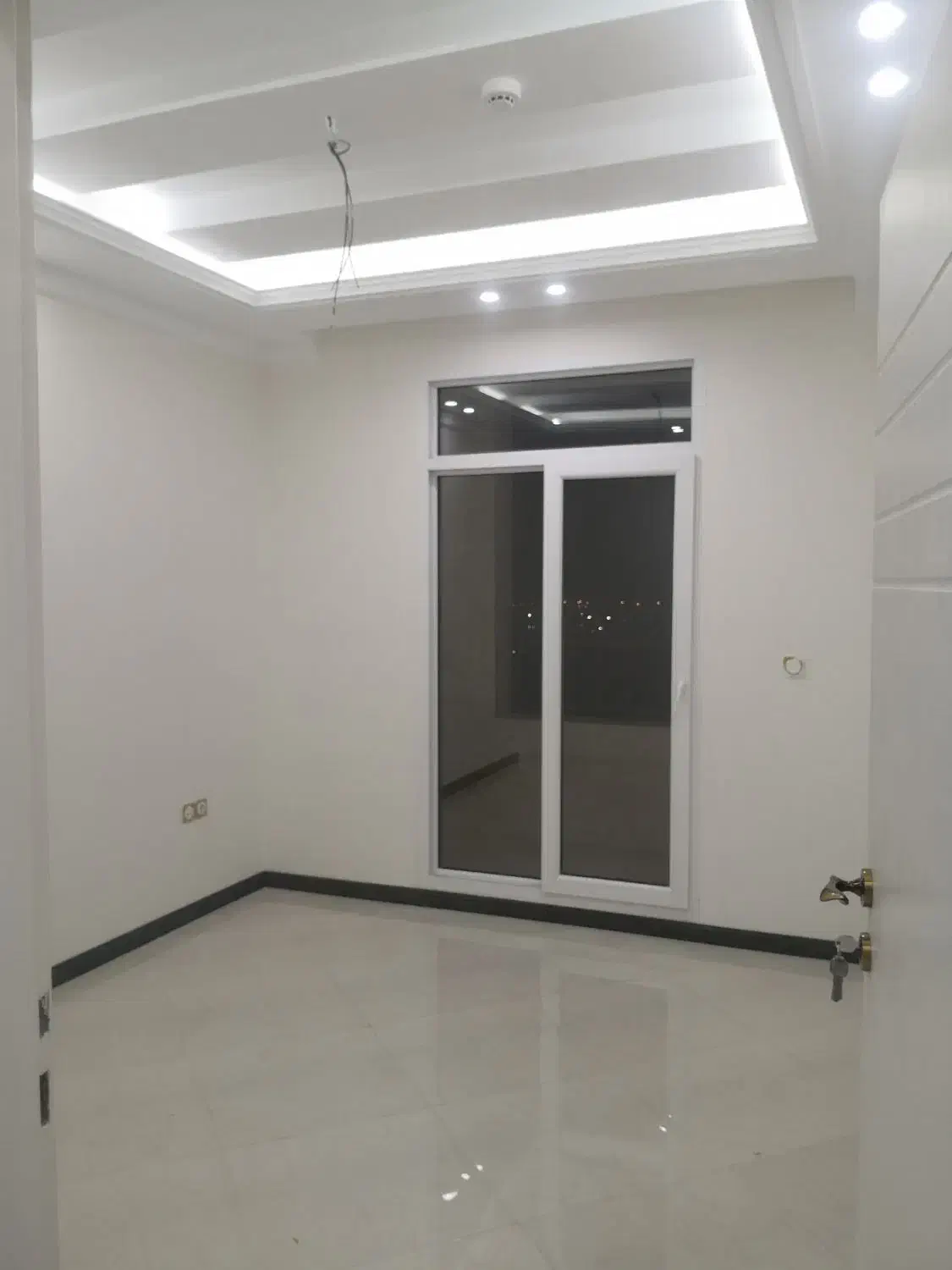 اجاره واحد نوساز کلید نخورده الهیه غرب شریف|اجارهٔ آپارتمان|تهران, شهرک الهیه غرب|دیوار