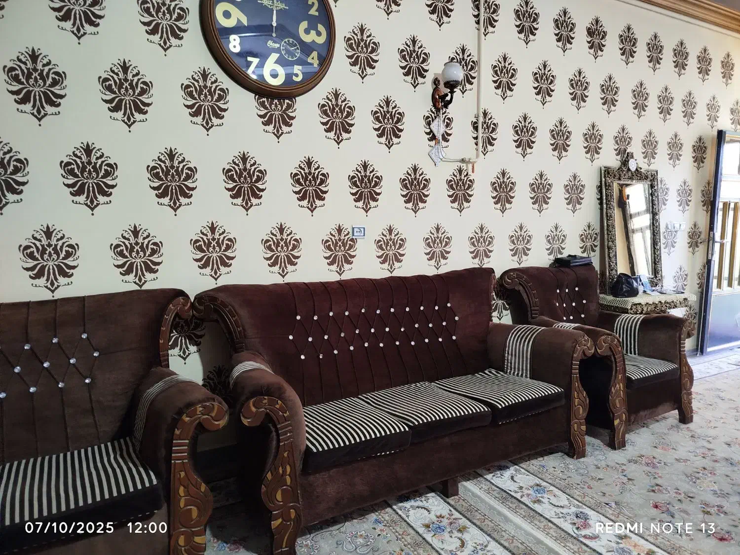 مبل راحتی|مبلمان خانگی و میز عسلی|ایوان, |دیوار