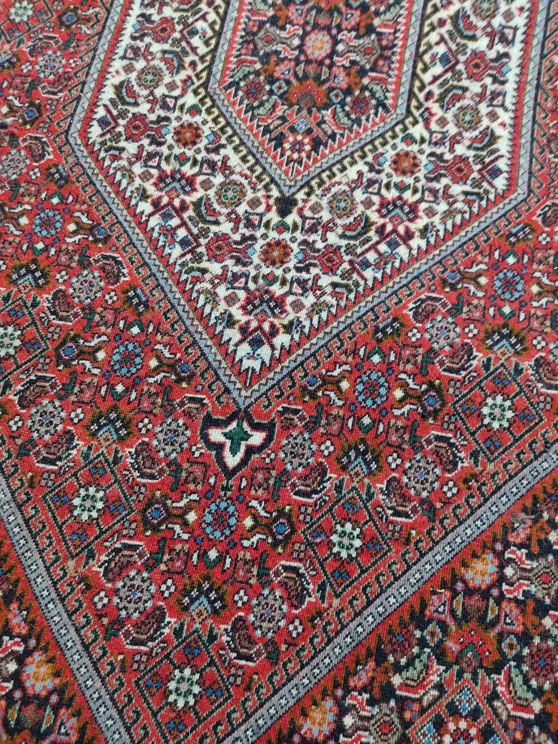 فرش زرنیم افشار|فرش|زنجان, |دیوار