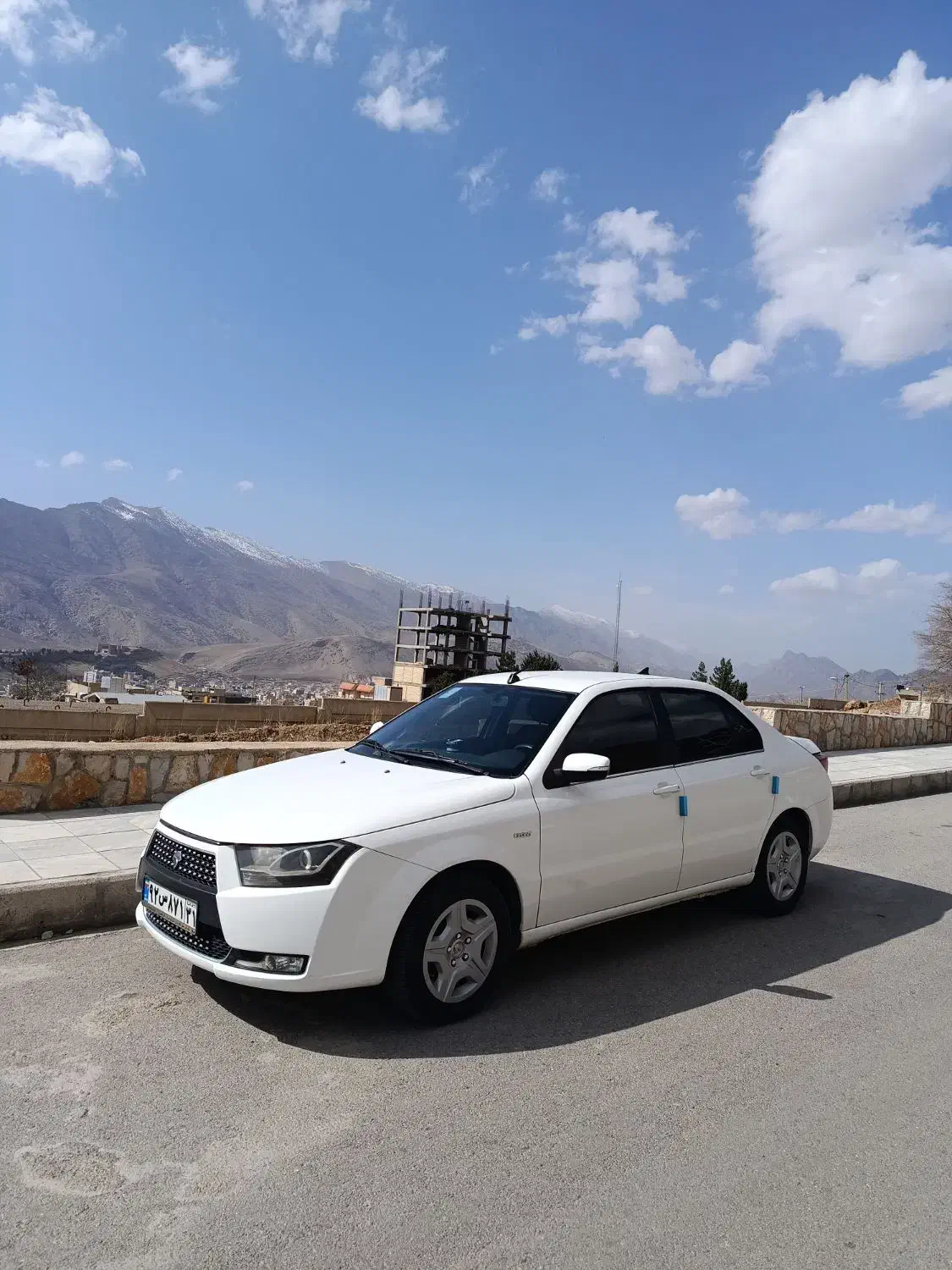 دنا ۹۸|خودرو سواری و وانت|خرم‌آباد, |دیوار