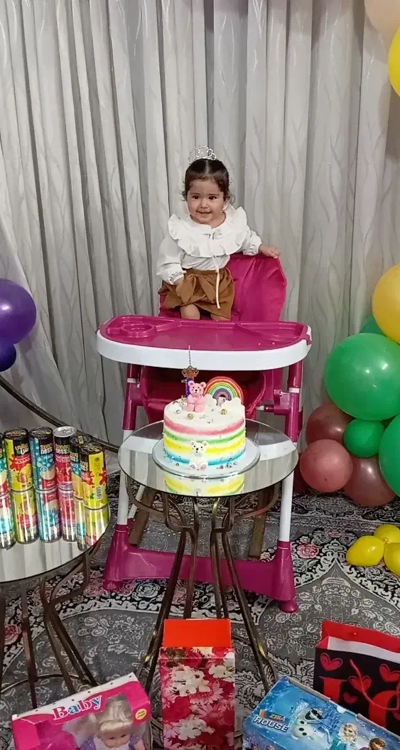 صندلی غذا|تخت و صندلی بچه|ملک‌آباد, |دیوار