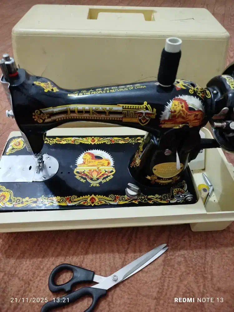 چرخ خیاطی|چرخ خیاطی و ریسندگی|تنکمان, |دیوار