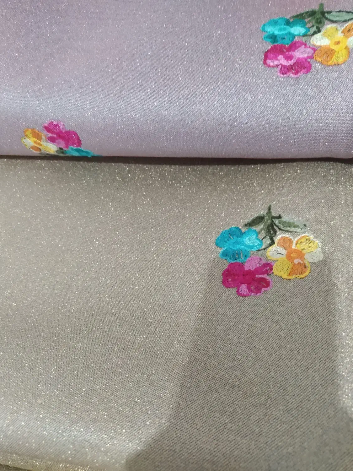 پارچه لمه گل دار گرم پالتویی|لباس|ایلام, |دیوار