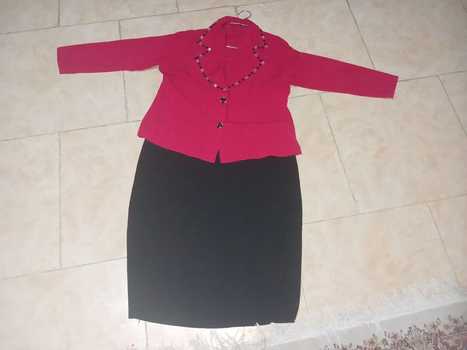 لباس مجسلی|لباس|ساری, |دیوار